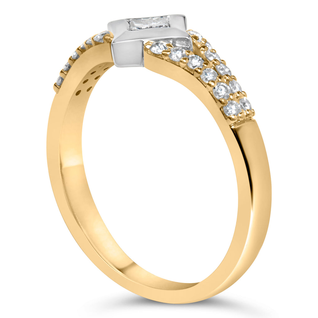 10K Two-Tone Color 1/2 Carat Total Weight Diamond Kite and Split Shank Ring (H-I Color, SI2-I1 Clarity)