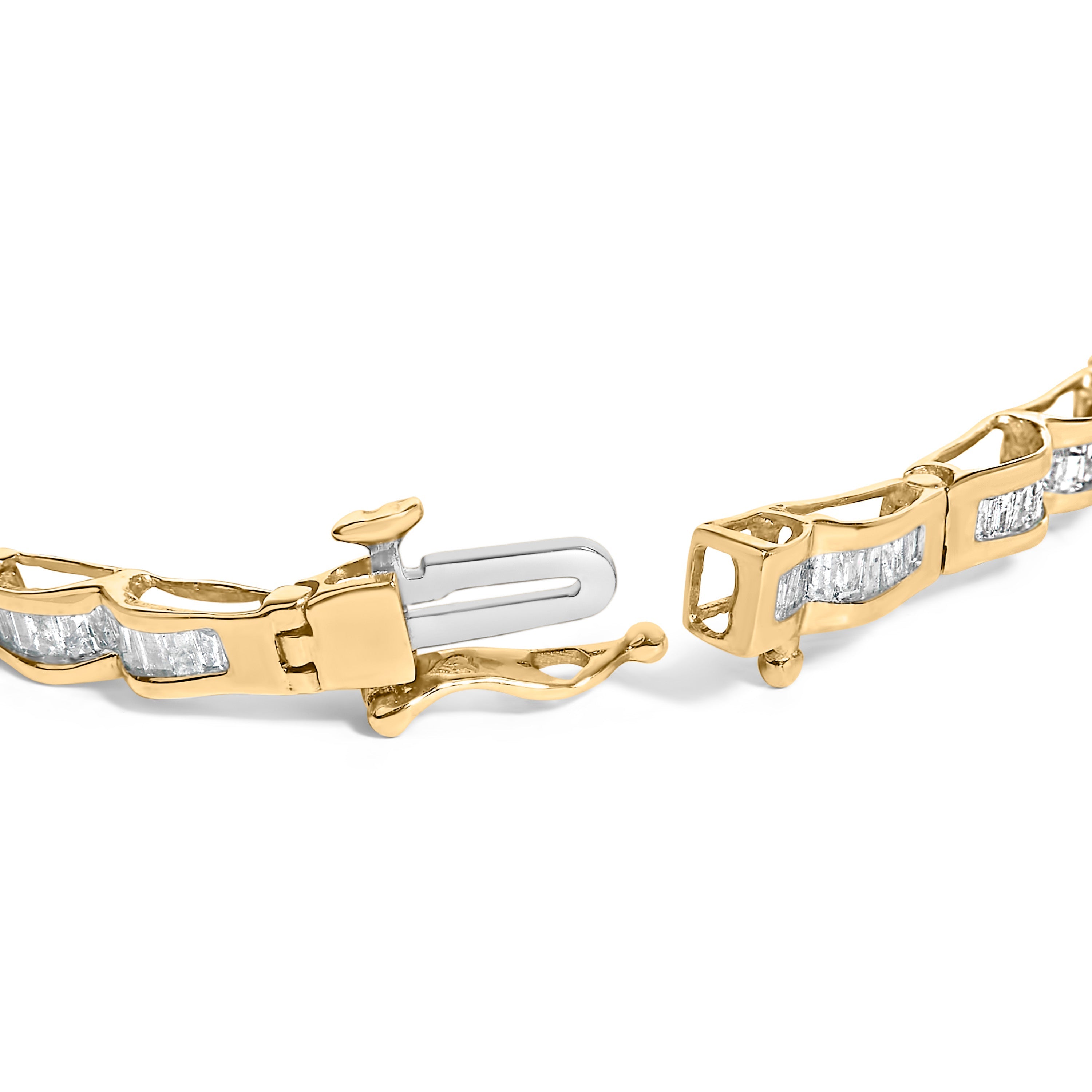 10K Yellow Gold 2.00 Cttw Baguette Diamond Channel Set Link Bracelet
