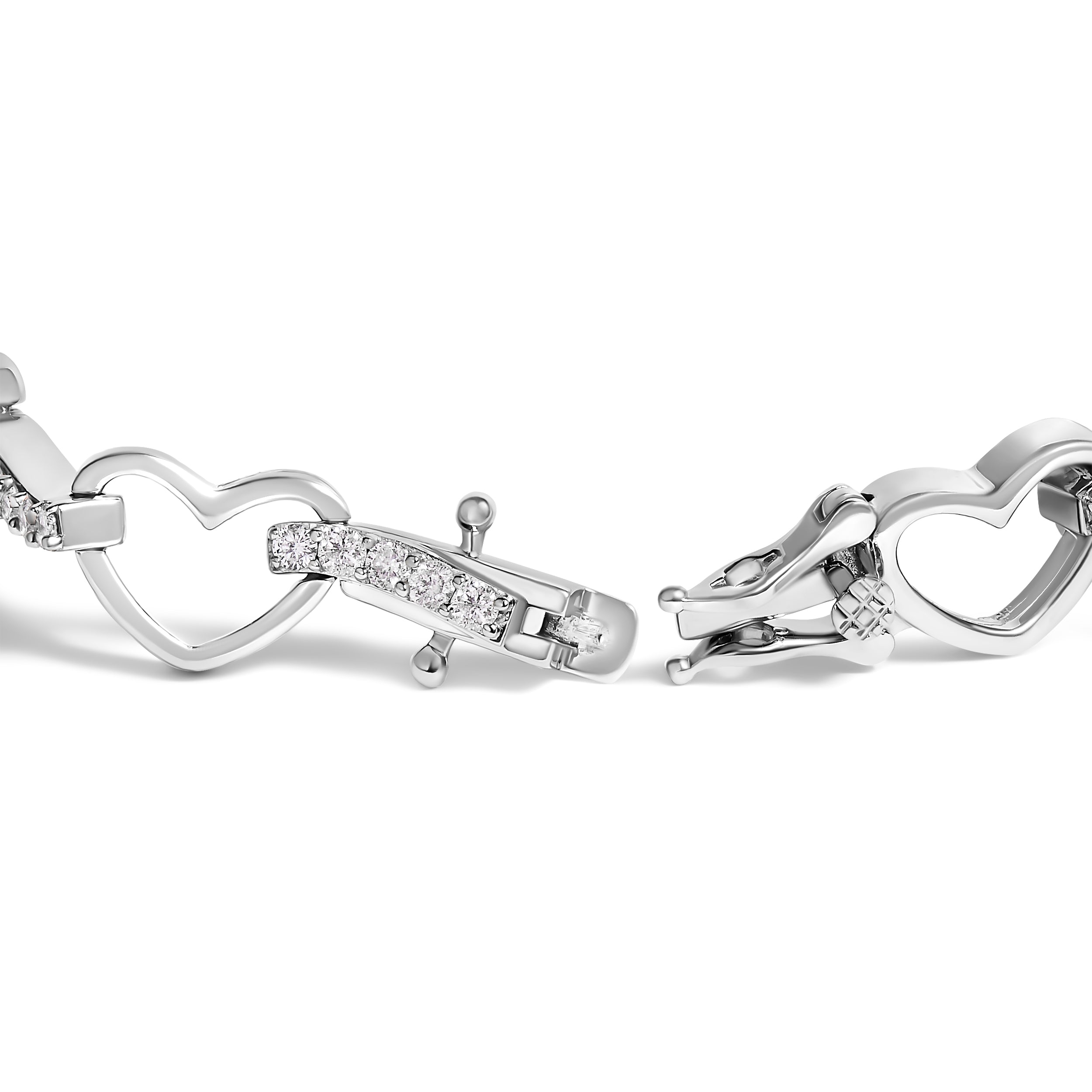 10K White Gold 2.0 Cttw Diamond Heart Link Bracelet