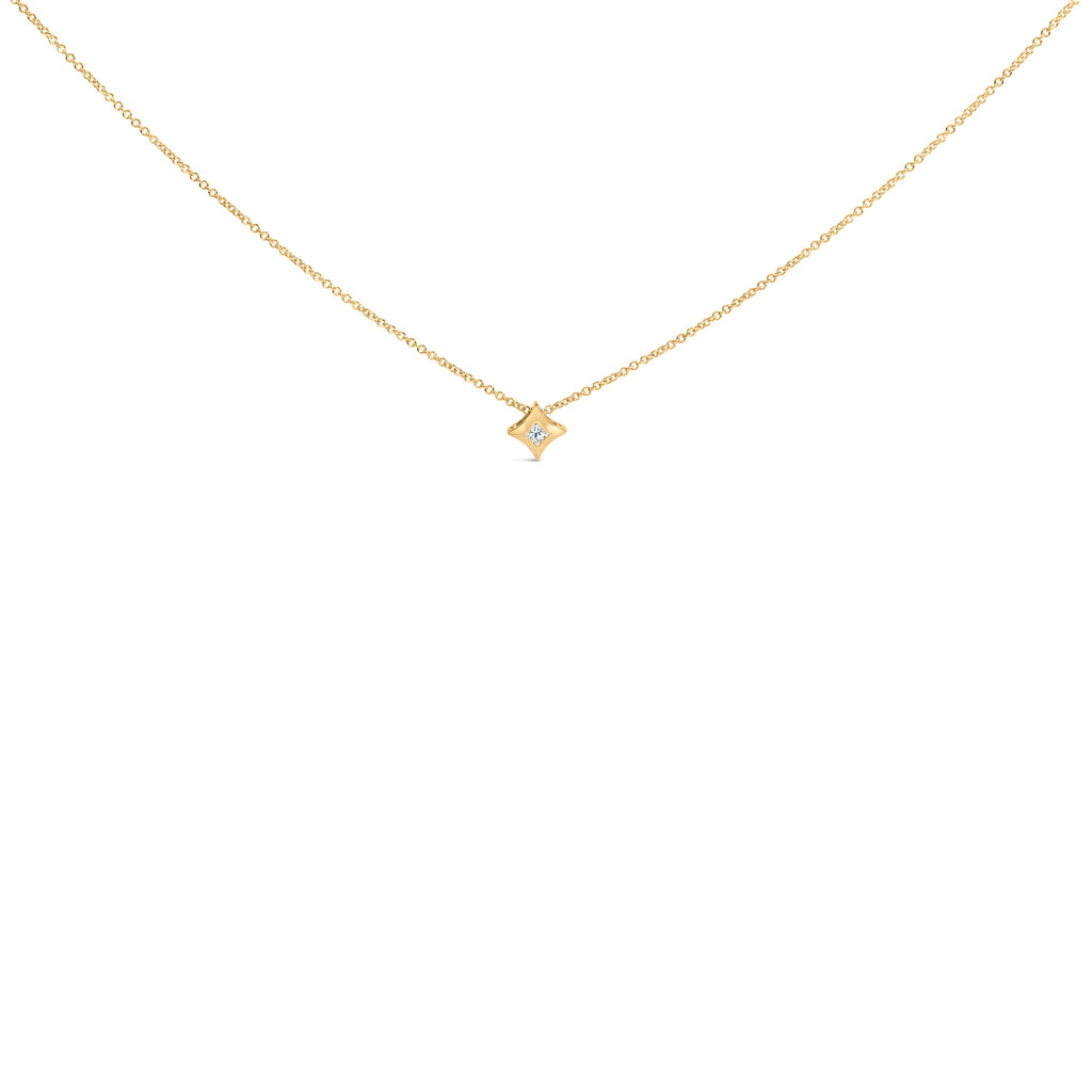 10K White Gold 1/10 Cttw Bezel Set Solitaire Princess Cut Diamond Kite Shaped Pendant Necklace - 18" Inches