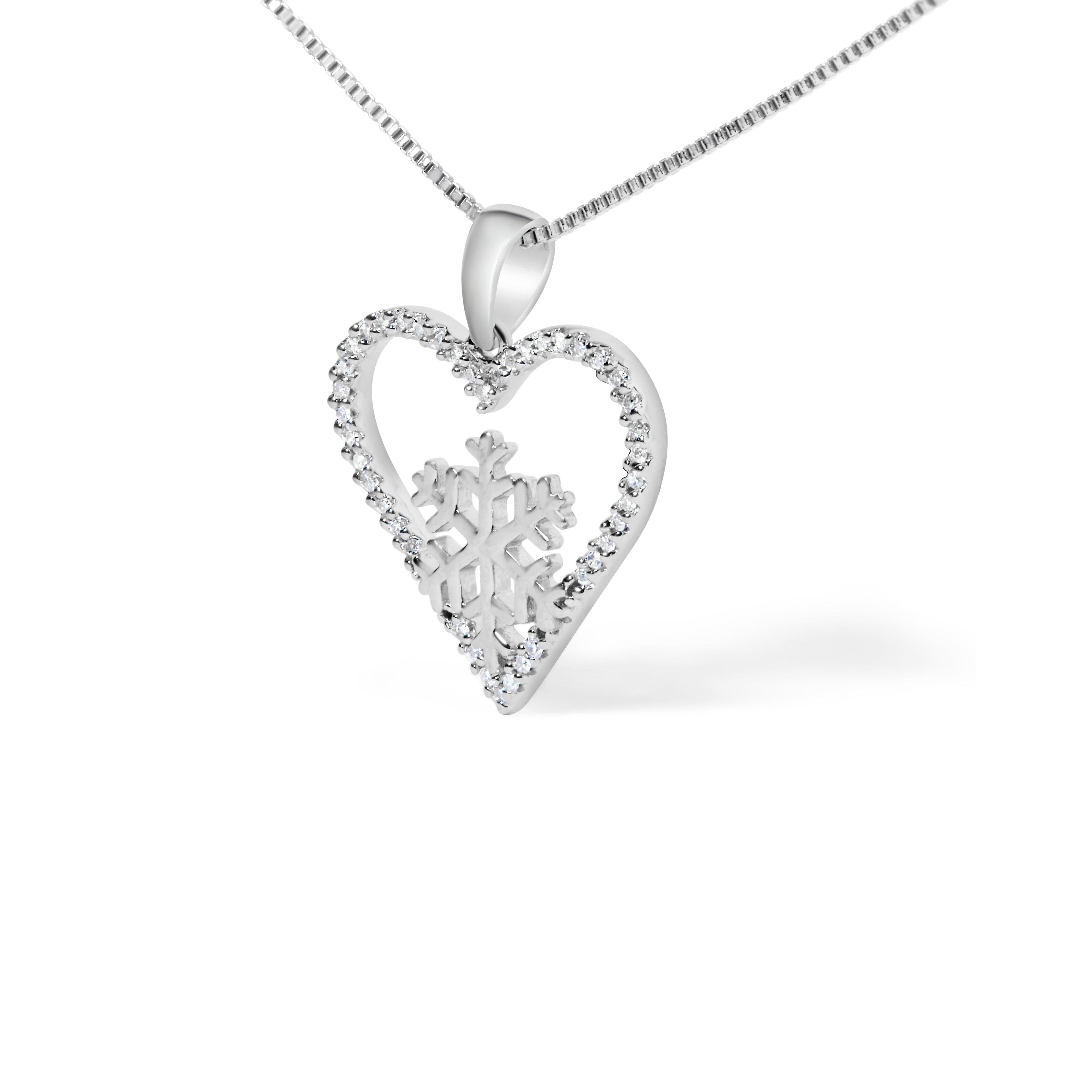 925 Sterling Silver 1/10ct TDW Diamond Heart Pendant Necklace 18"