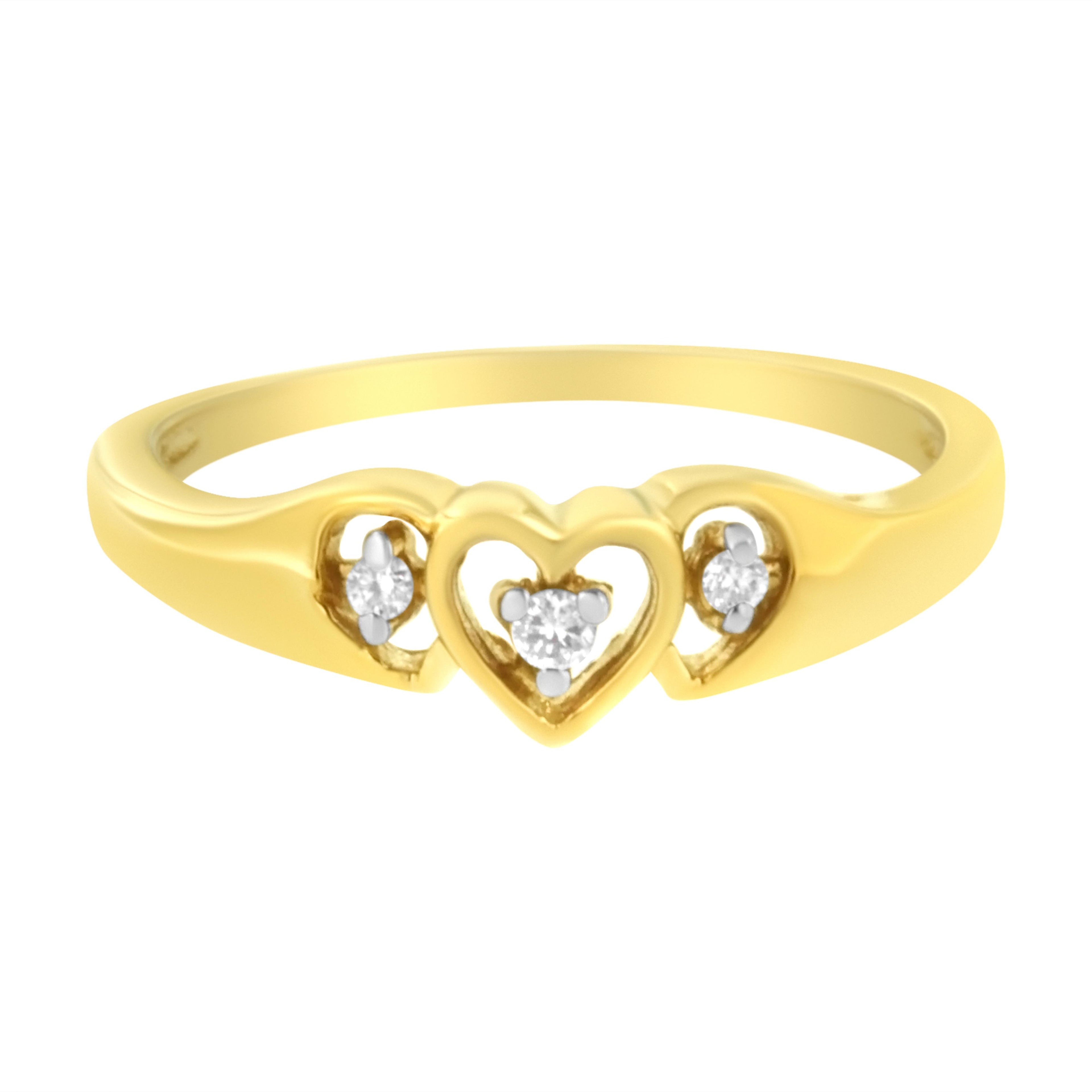 10K Yellow Gold 1/20 cttw Diamond Triple Heart Diamond Ring (K-L, I1-I2) - Size 7