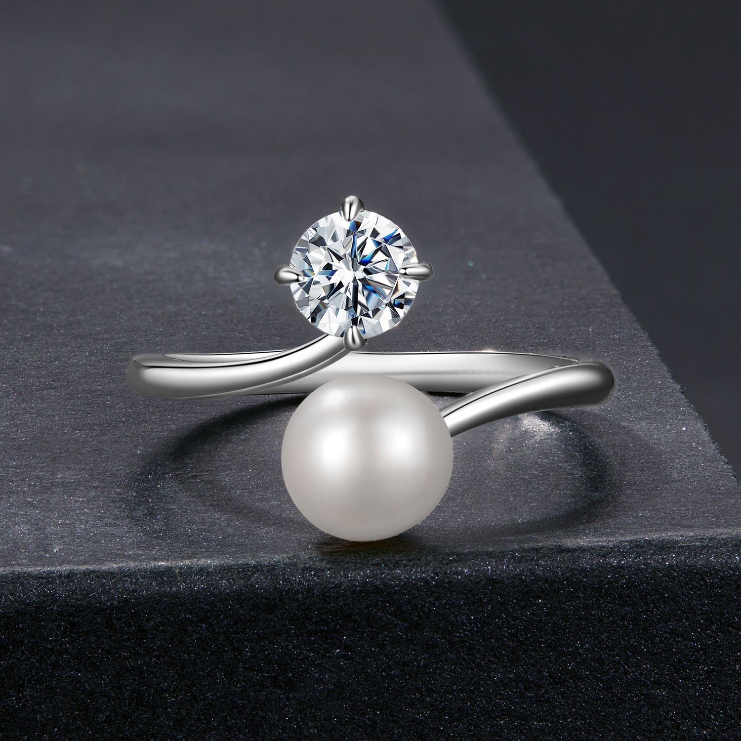 925 Sterling Silver Moissanite 0.5 Carat Freshwater Pearl Ring Size E for Women