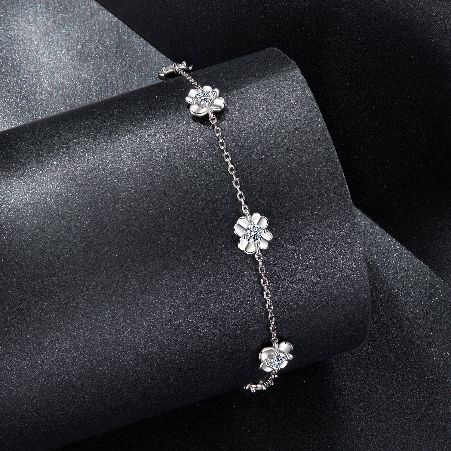 925 Sterling Silver 0.1 Carat Moissanite Bracelet for Women