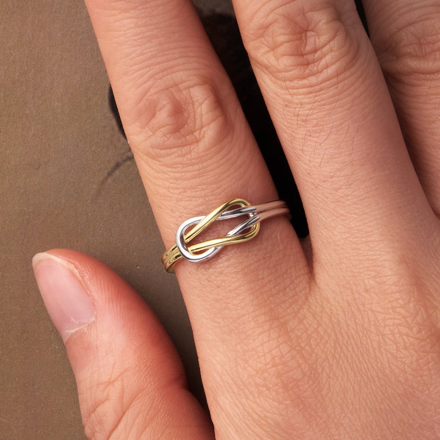 925 Sterling Silver Plated White Gold Ring for Women