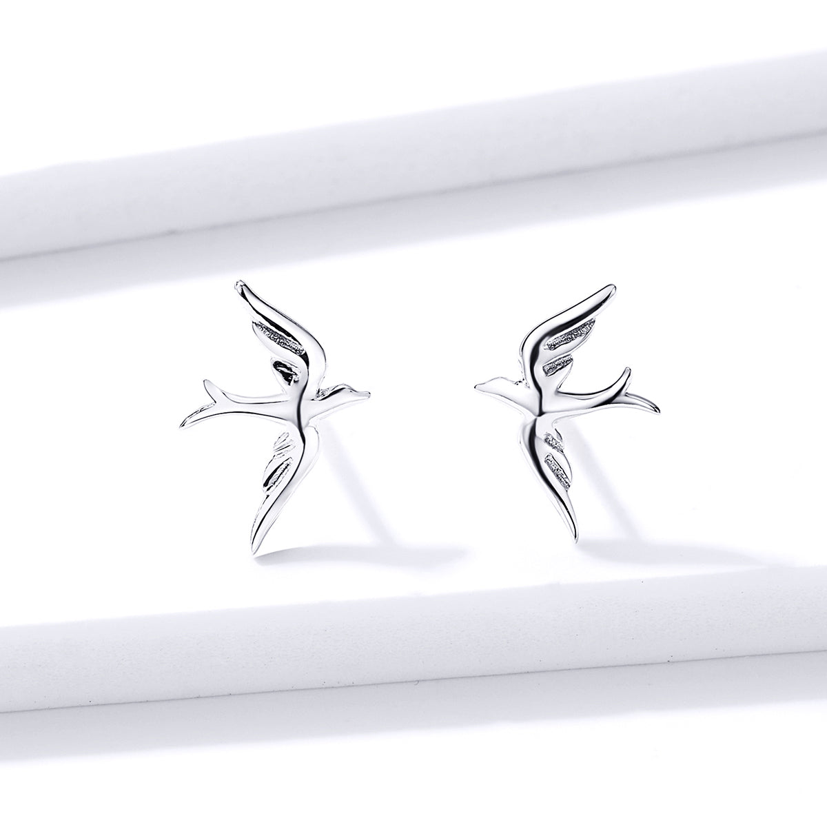 925 Sterling Silver Earrings 0.7*1.2cm for Women