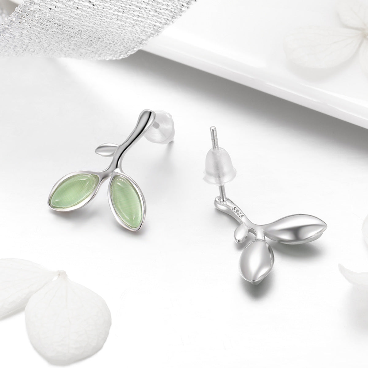 925 Sterling Silver Earrings with Synthetic Opal 1.5*1.3cm