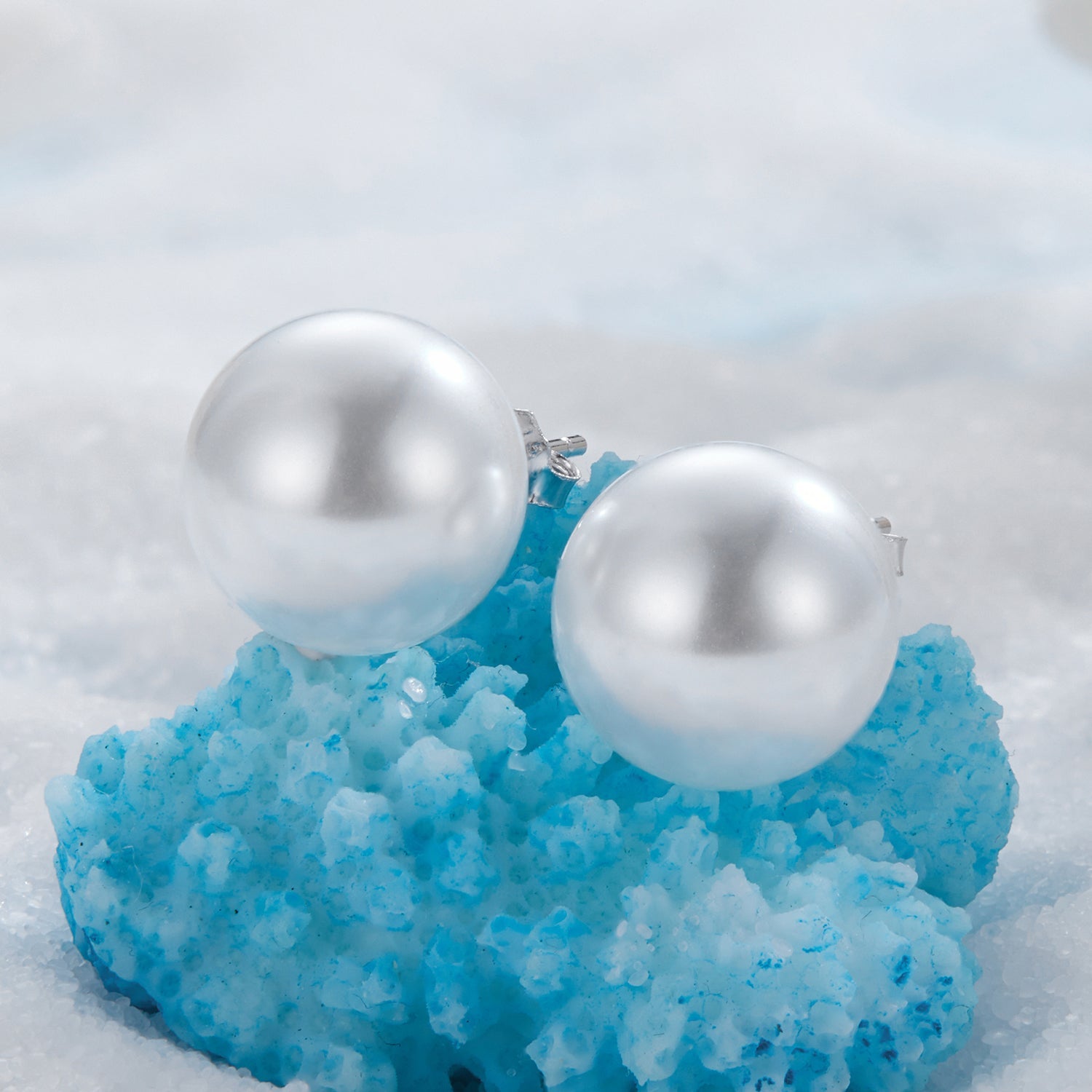 925 Sterling Silver Earrings with Quality Shell Pearl in White Gold Plating for Women