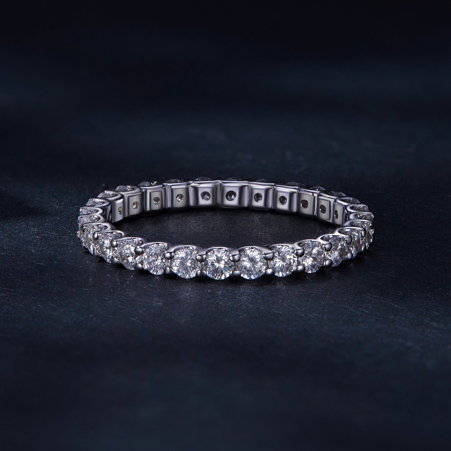 S925 Sterling Silver 2.0mm Moissanite Ring Size 9 for Women