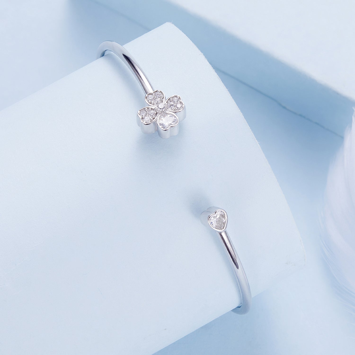 925 Sterling Silver Bracelet with Pavé Setting CZ, Inner Diameter 550mm, 2.0mm Wide, Unisex