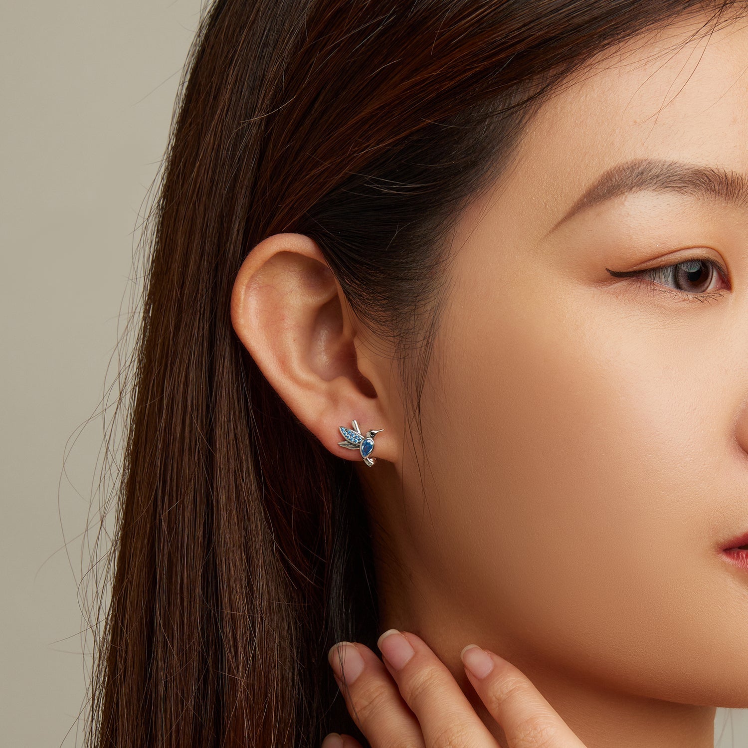 925 Sterling Silver Earrings with Pavé Setting and Oxidized Finish for Women