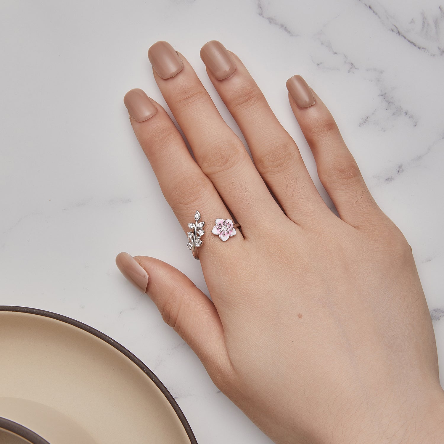 925 Sterling Silver Enamel Plated Platinum Ring 1.9mm for Women