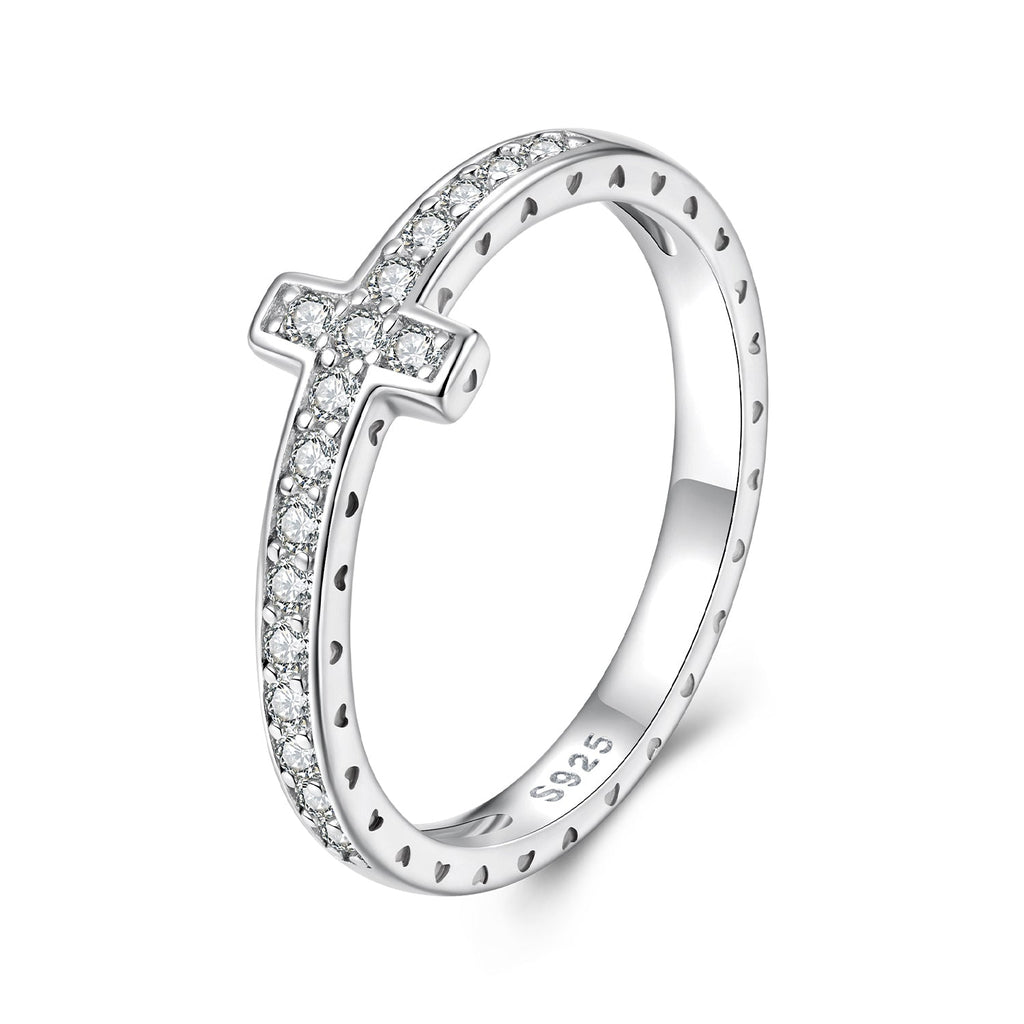 925 Sterling Silver Moissanite Ring in Size 6