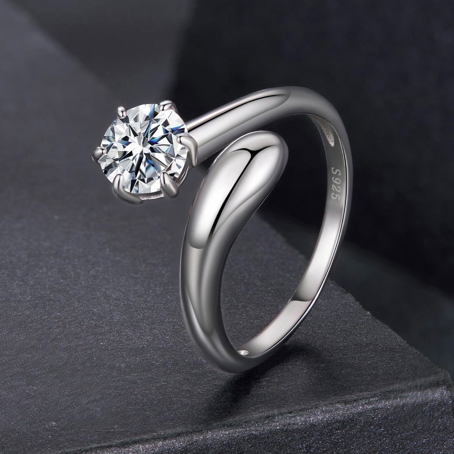 925 Sterling Silver 1 Carat Moissanite Ring for Women