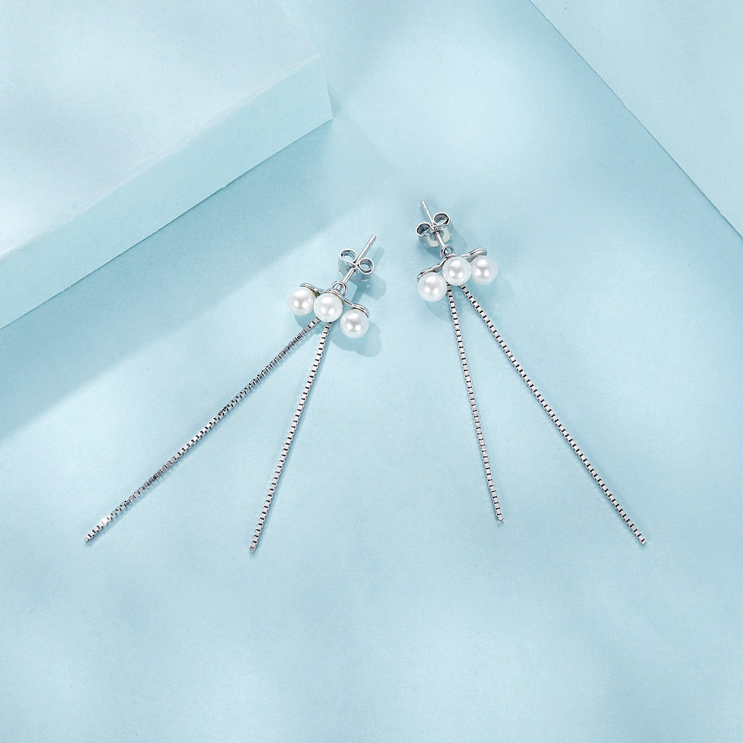 925 Sterling Silver White Gold Plated Shell Pearl Earrings