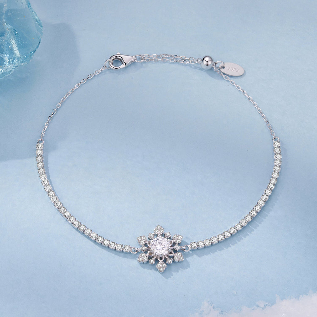 925 Sterling Silver Adjustable Bracelet with Pavé Setting CZ and White Gold Plating for Women