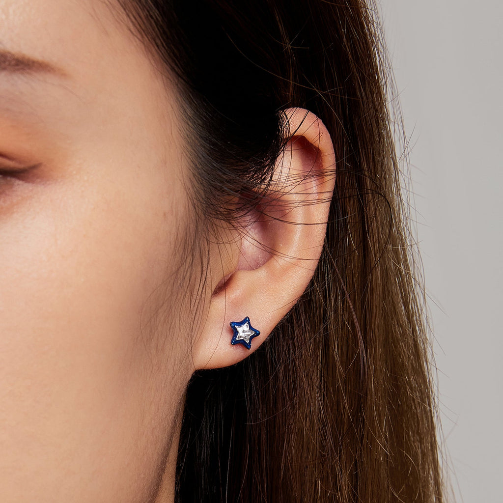 925 Sterling Silver Enamel CZ Stud Earrings in Platinum Plating