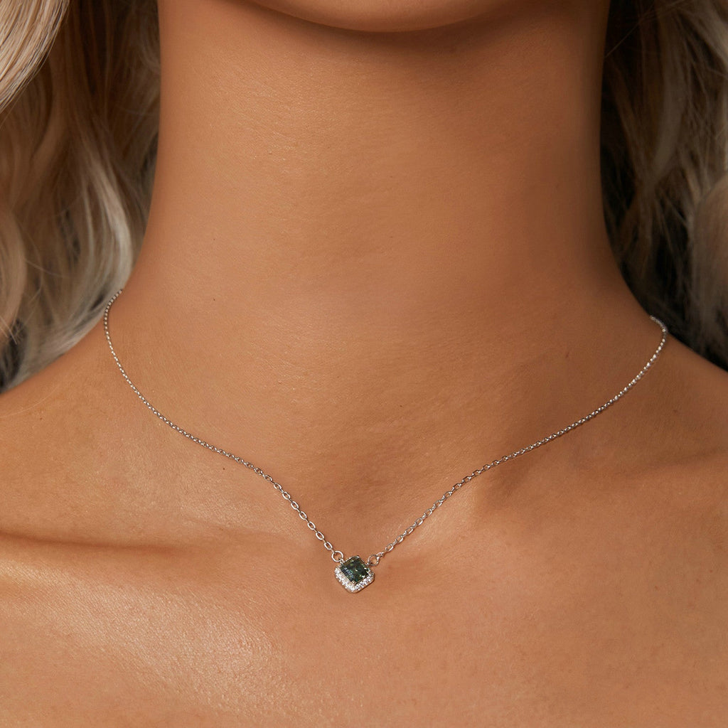 925 Sterling Silver 0.6 Carat Moissanite Pendant Necklace for Women