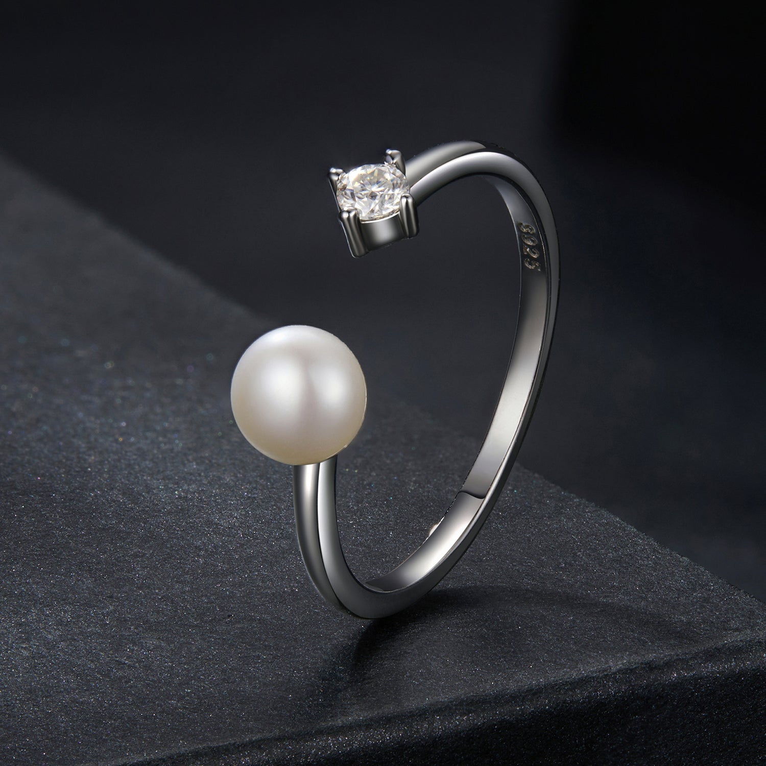 925 Sterling Silver Moissanite Quality Shell Pearl Ring for Women - Size E