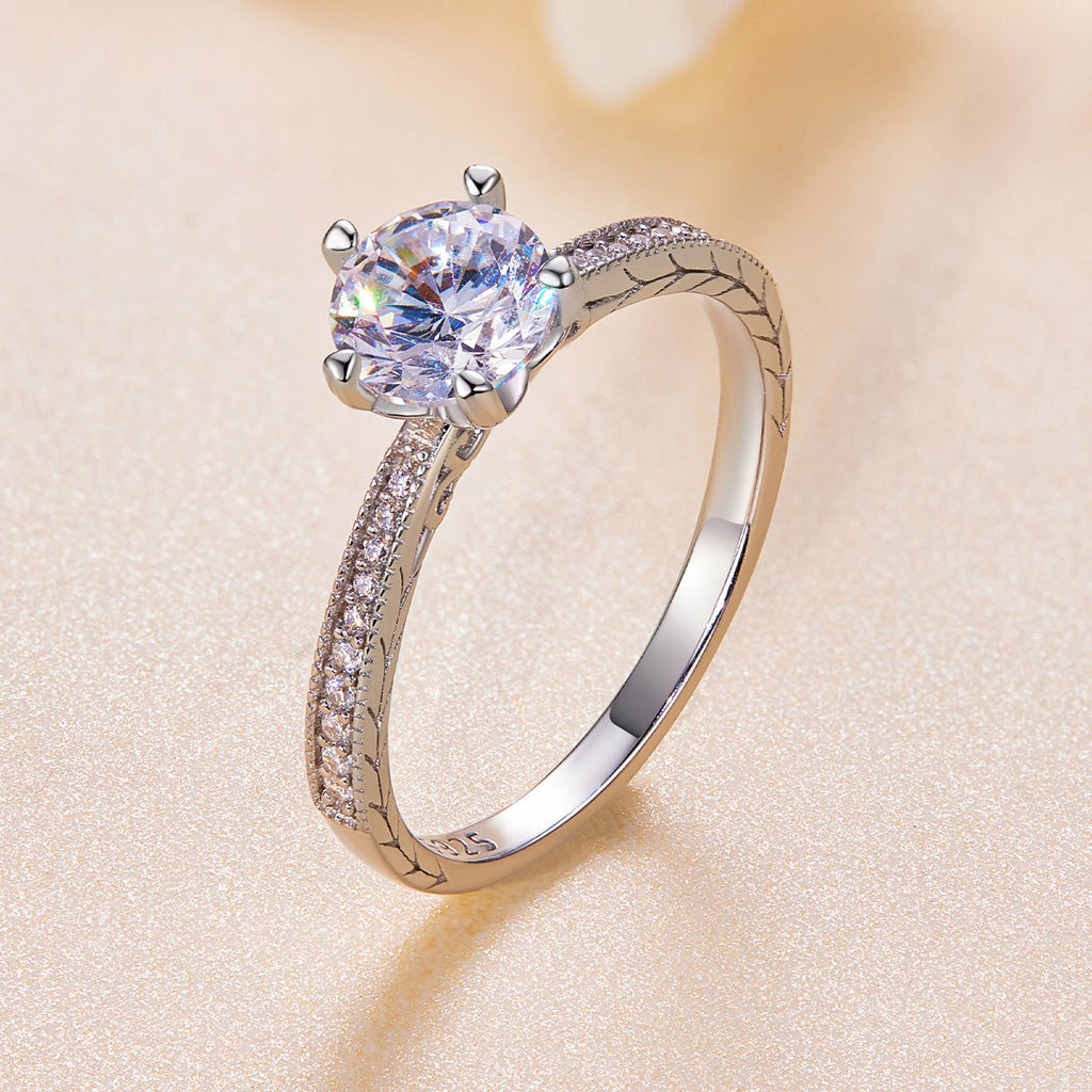 925 Sterling Silver Moissanite 0.8ct Ring Size 6 for Women
