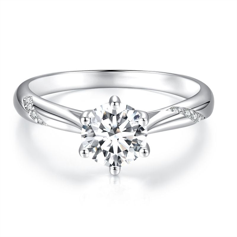 925 Sterling Silver Moissanite & Zircon Ring Size 5