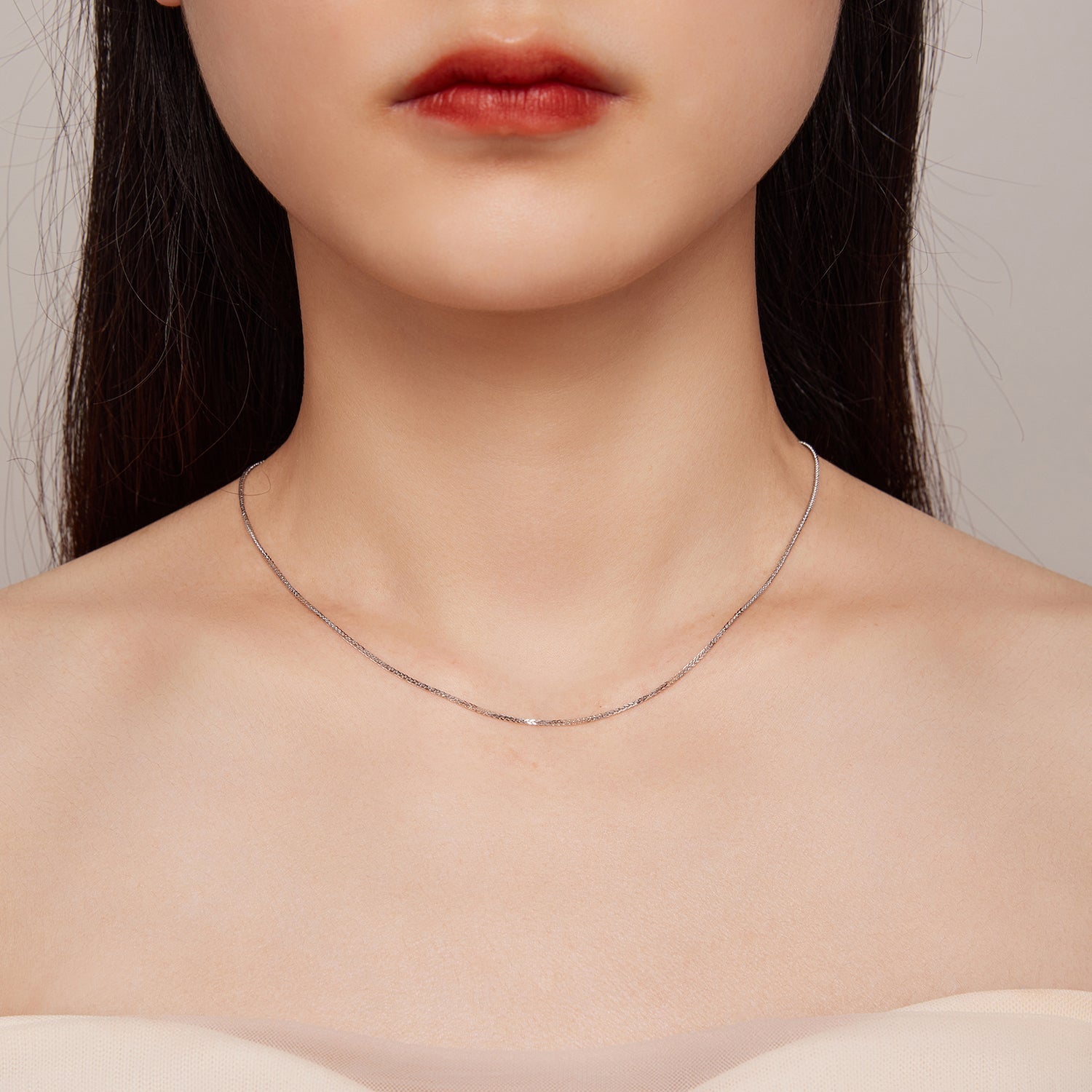 925 Sterling Silver Platinum Plated 45cm Chain Length Necklace for Women
