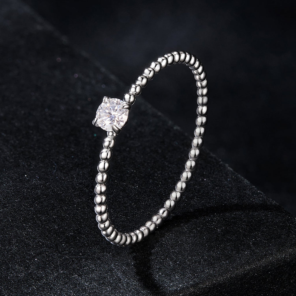 925 Sterling Silver 3mm Moissanite Ring for Women - Size 6