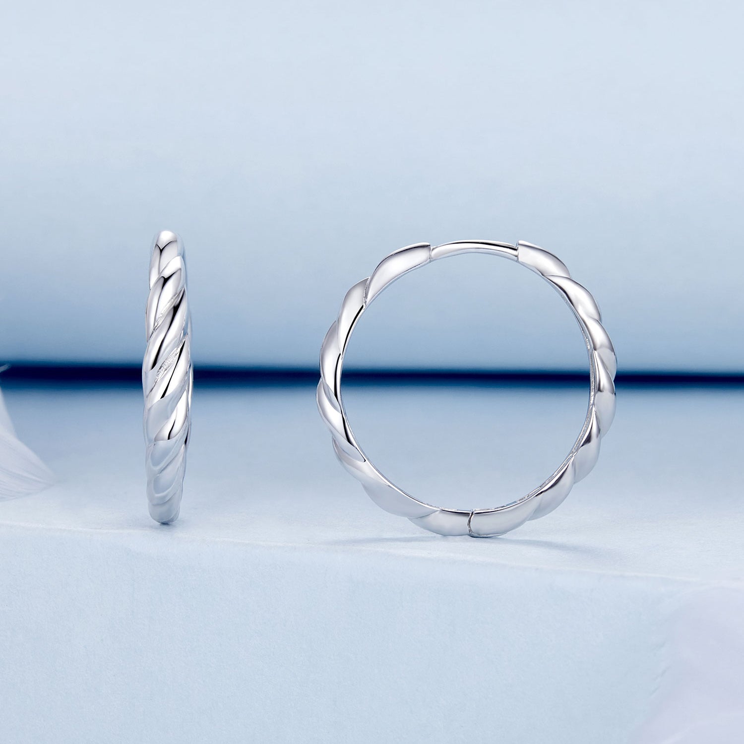 925 Sterling Silver Plated White Gold Earrings for Women - Size 11*3mm
