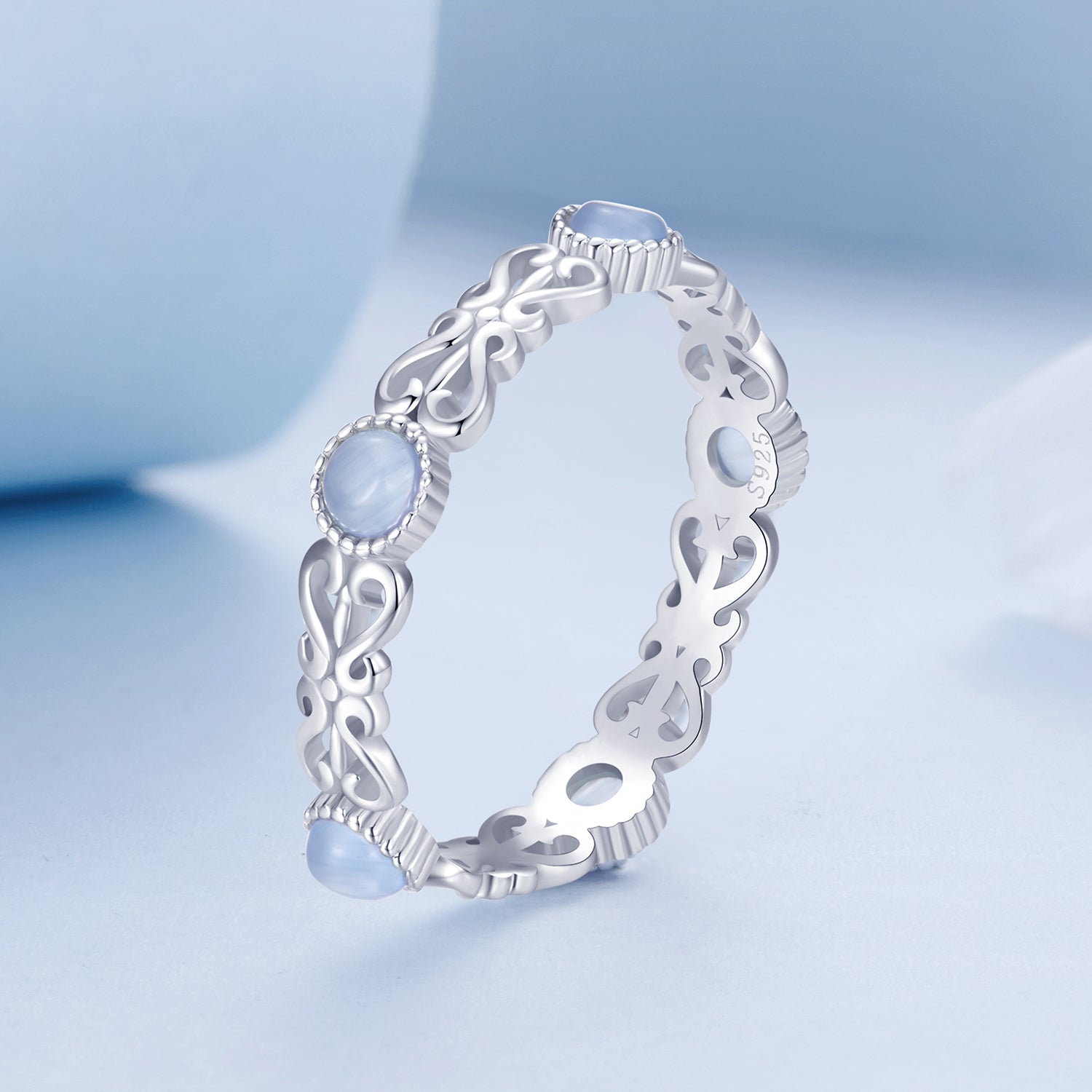 S925 Sterling Silver 4mm Platinum Plated Ring for Women Size 6.0