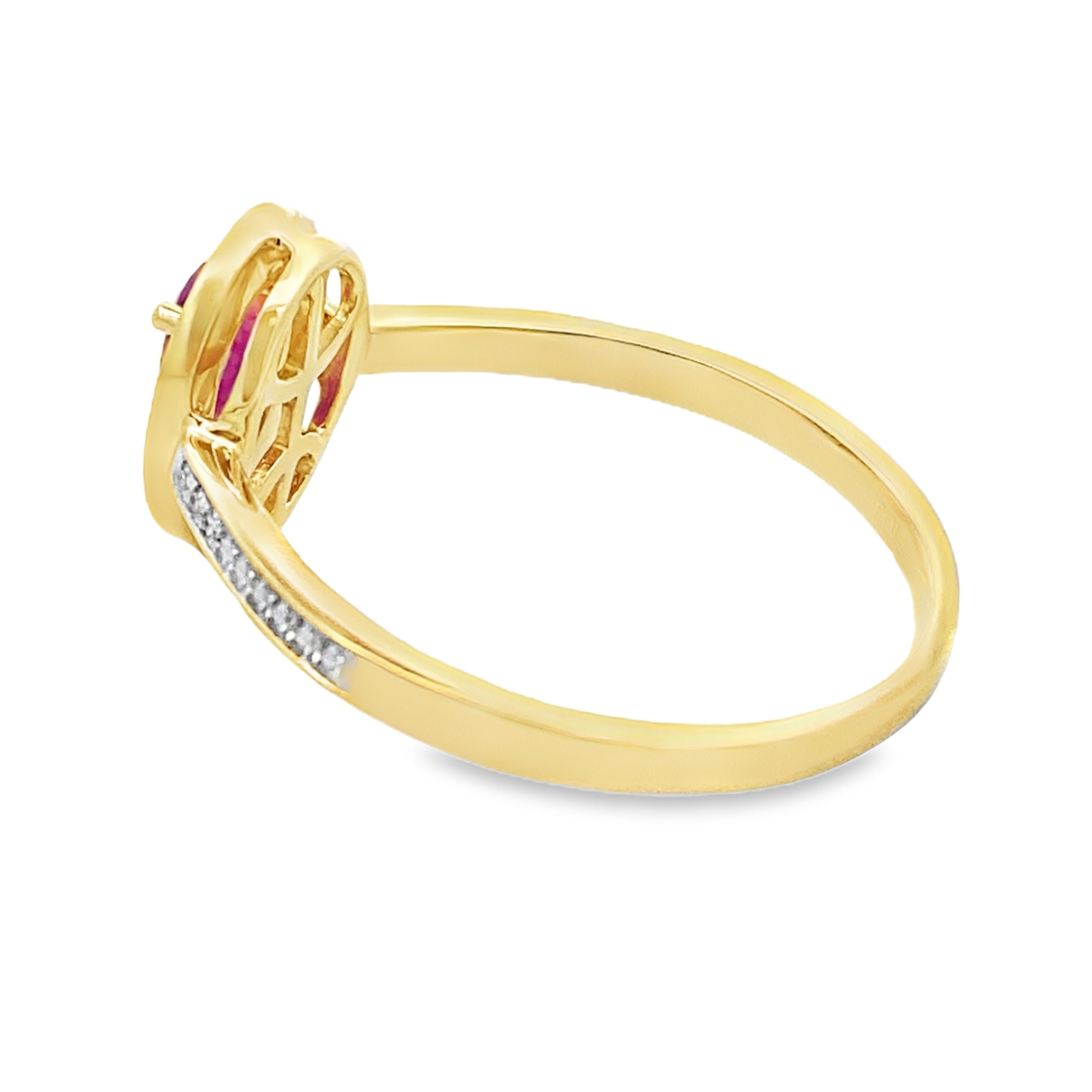 .54ct Ruby Diamond Ring 10K Yellow Gold