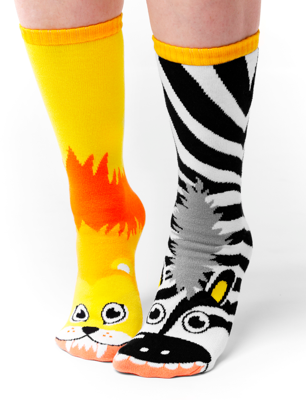 ADULT LION &amp; ZEBRA SOCKS
